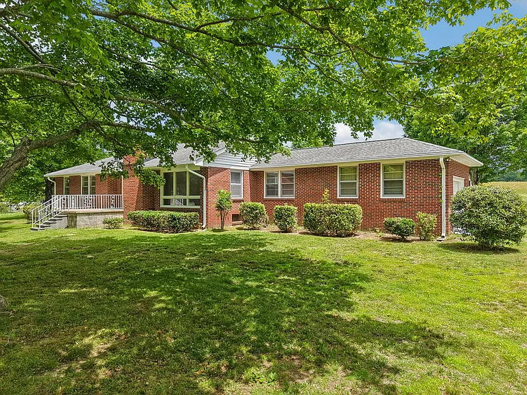 1305 Highway 48 S — Photo 76