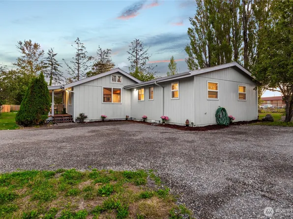 2579 Finkbonner Road, Bellingham, WA 98226