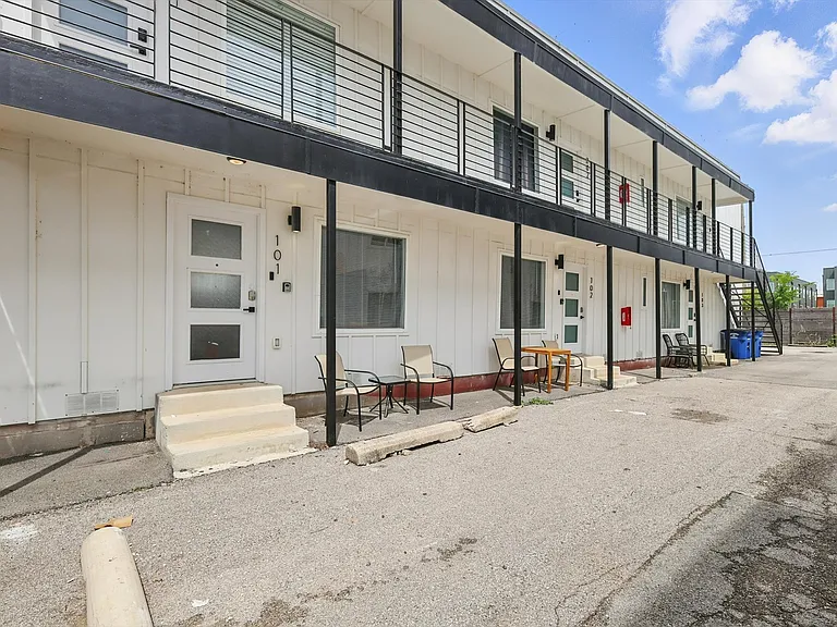 4416 San Jacinto St #101 — Photo 20