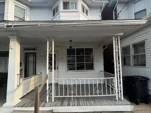 141 W Abbott St, Lansford, PA 18232