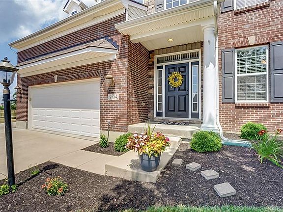 2nd image of 9784 Old Creek Ct