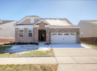 50233 Thatcher St, Canton, MI 48188