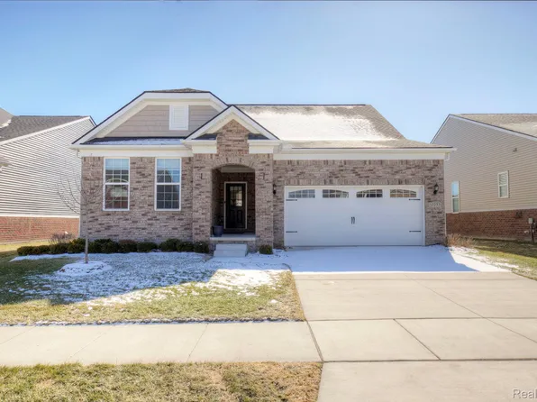 50233 Thatcher St, Canton, MI 48188