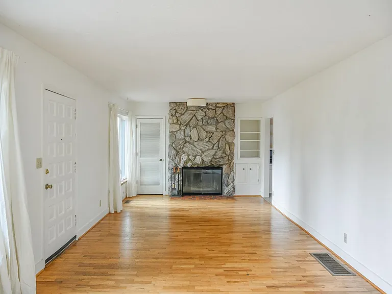 4728 NE Alberta Ct — Photo 8