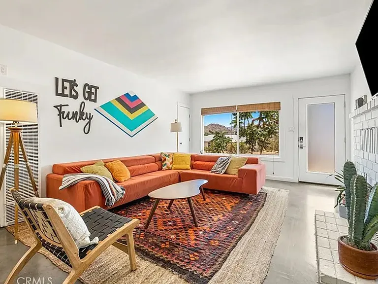 61826 Terrace Dr — Photo 6