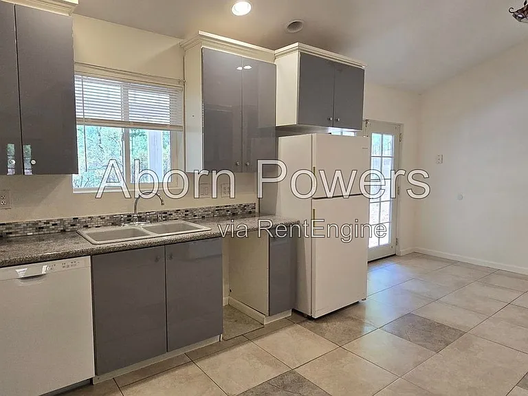6271 Red Robin Rd — Photo 14