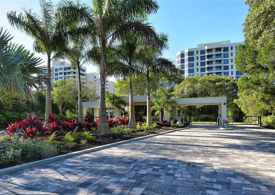 1211 Gulf Of Mexico Dr #302