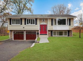 168 N Lincoln Street, Pearl River, NY 10965