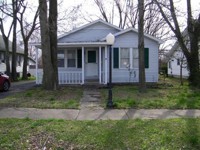 204 S 8th St, Herrin, IL, 62948