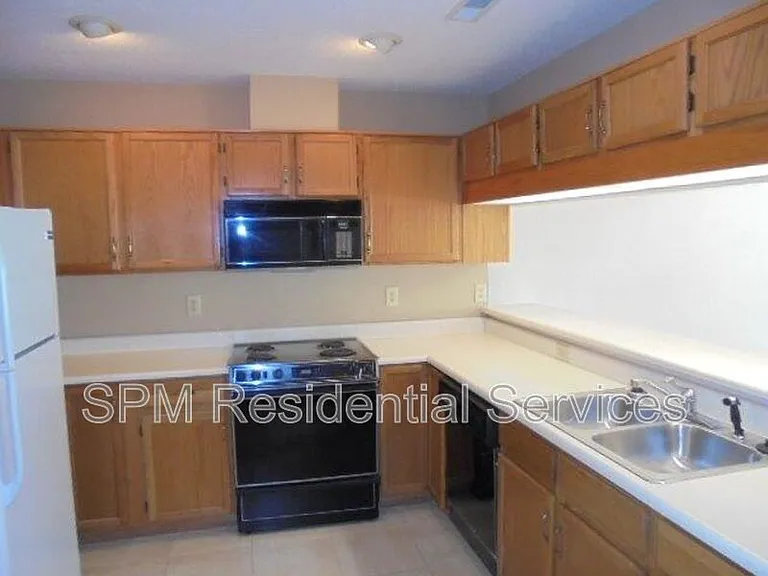 5938 Chester St — Photo 11