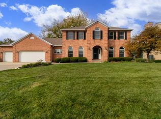 2106 Hackberry Rd, Bloomington, IL 61704