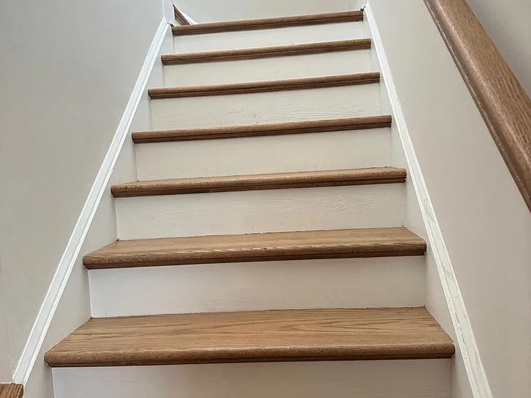 702 Peony Ln — Photo 13