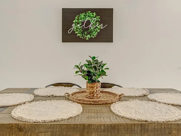 8541 Briar Grove Cir — Photo 15