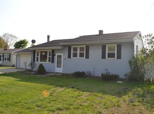 4833 Burgis Ave SE, Kentwood, MI 49508