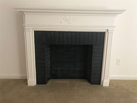 5th image of 329 Beverly Dr