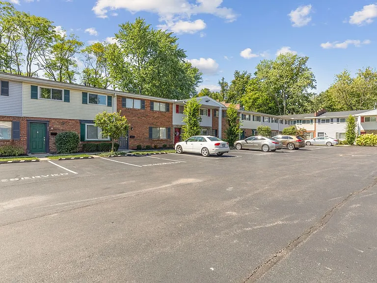 7752 Montgomery Rd #82 — Photo 6