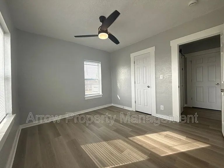723 Ella St #C3 — Photo 9