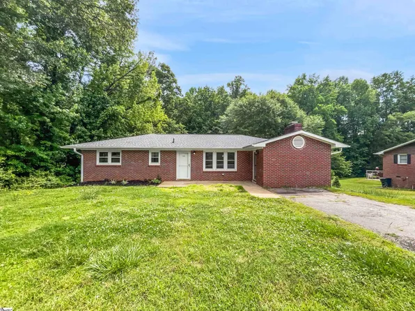 140 Honda St, Inman, SC 29349