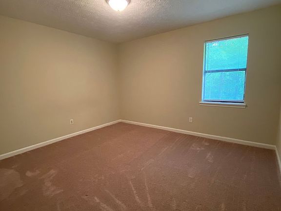 5th image of 141 Massey Ln #143
