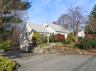 10 Merrimac St, Woburn, MA 01801