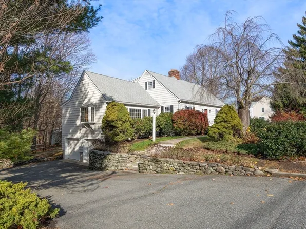 10 Merrimac St, Woburn, MA 01801