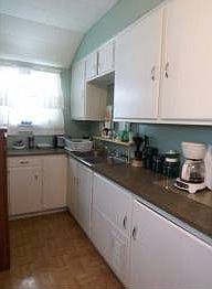 3rd image of 3402 Seymour Ave