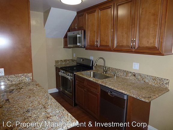 5th image of 415 S Oakland Ave APT 5