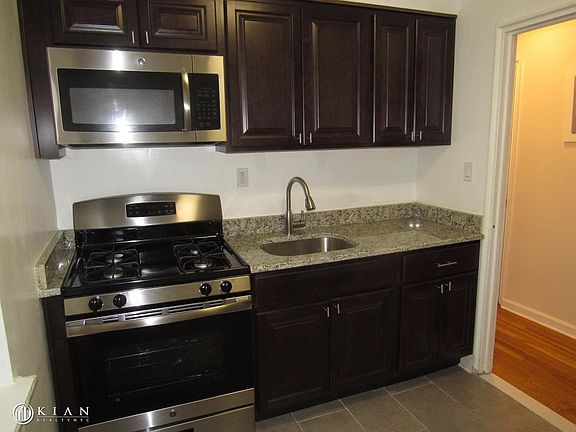 3rd image of 9851 Queens Blvd APT 3L