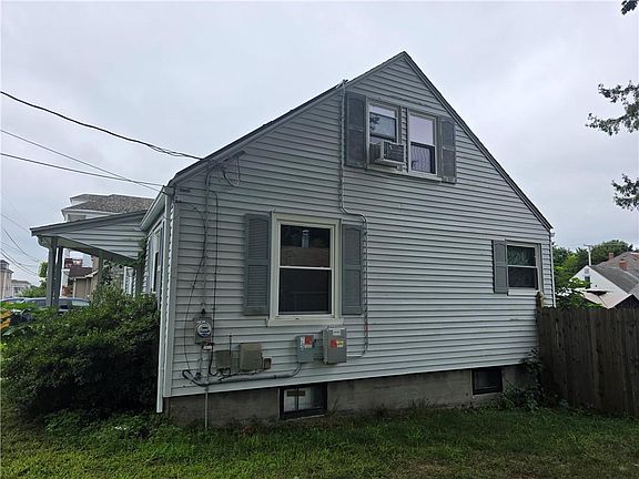 3rd image of 142 Rutland St