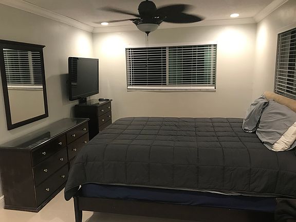 3rd image of 3000 NE 5th Ter APT 317A