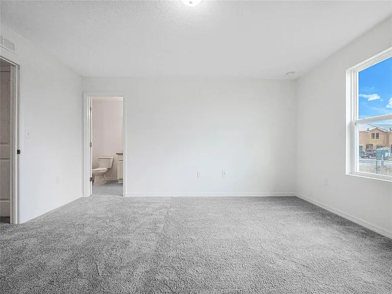 130 Mandovi St — Photo 12