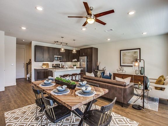 5th image of 5065 Amesbury Dr APT 458