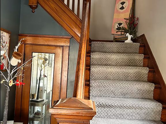 3rd image of 424 N Vail St #B