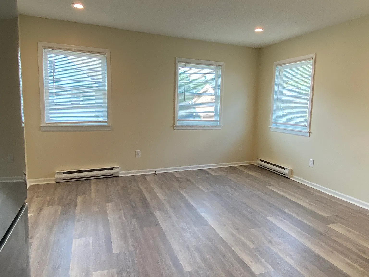 47 South St — Photo 3