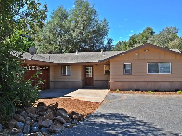1161 Star Ln, Auburn, CA 95603