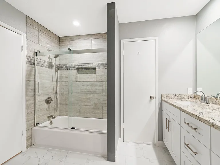 1363 Westgreen Blvd — Photo 24