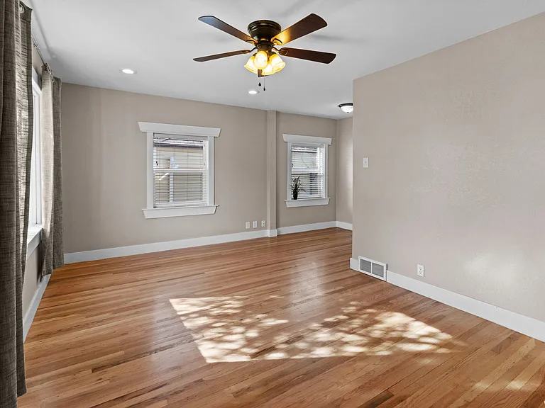 3885 S Nordin Ave — Photo 10