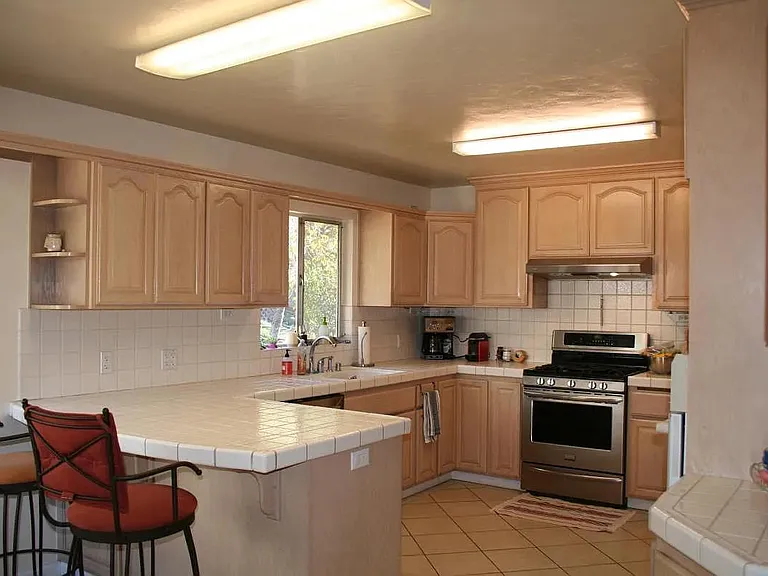 17982 Walnut Rd — Photo 9