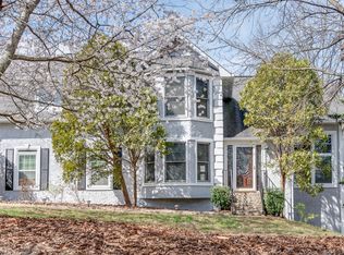 120 Glenclairn Ct, Roswell, GA 30076