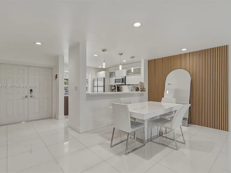 10805 NW 3rd Ct — Photo 3