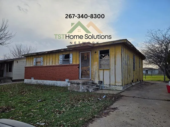 911 N 8th St, Frederick, OK 73542
