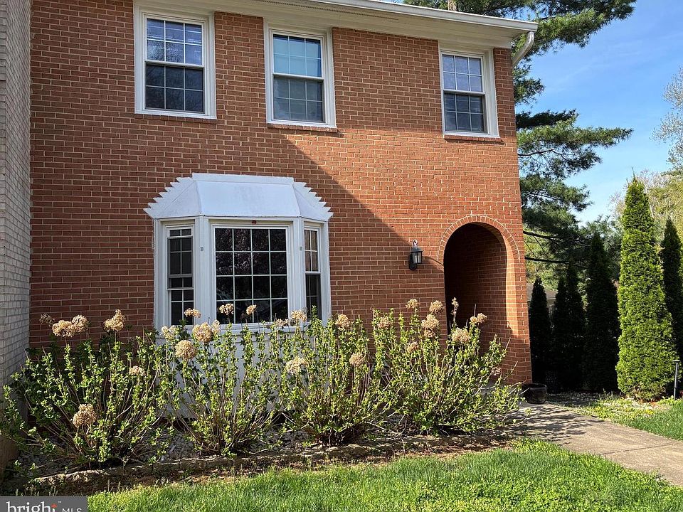 1st image of 8361 Thompson Rd