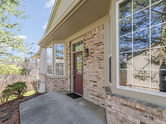 2nd image of 1390 Taramore Dr