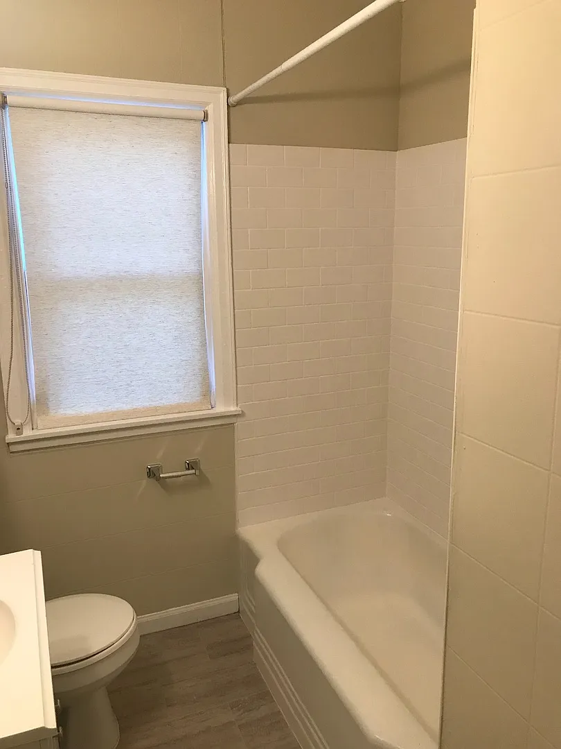 Amazing 3 bedroom 2 bath house in Richfield! — Photo 4