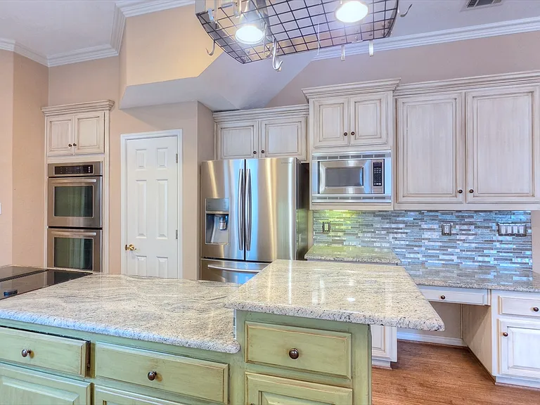 3631 Amber Hills Dr — Photo 12