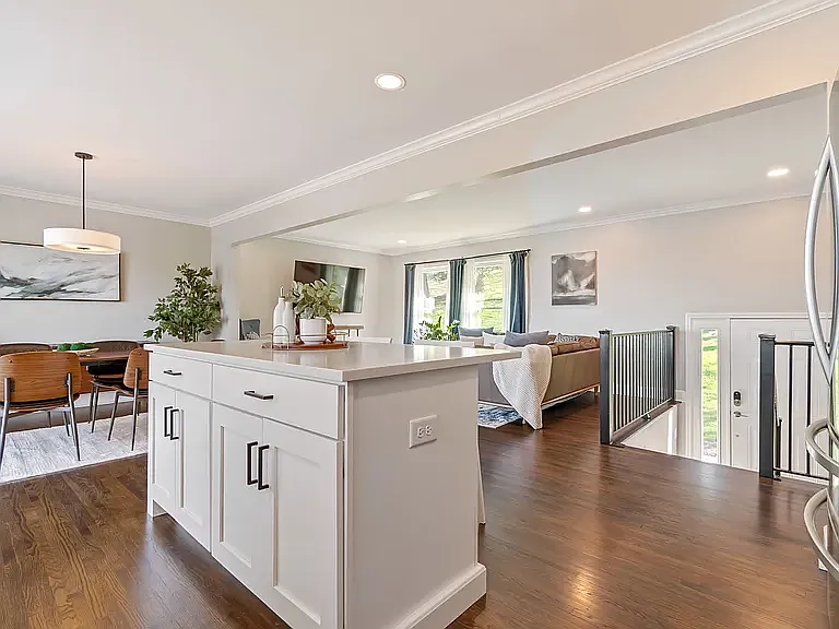 5102 Beauregard Ln — Photo 15