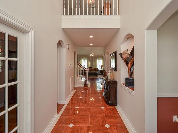 3rd image of 23803 Hackberry Dr