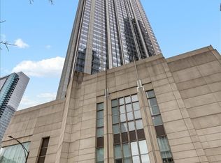 512 N McClurg Ct APT 3904, Chicago, IL 60611