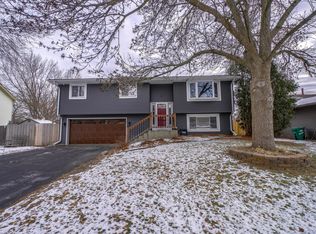 8208 Queen Ave N, Brooklyn Park, MN 55444