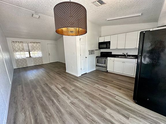 5th image of 8603 N 29th St